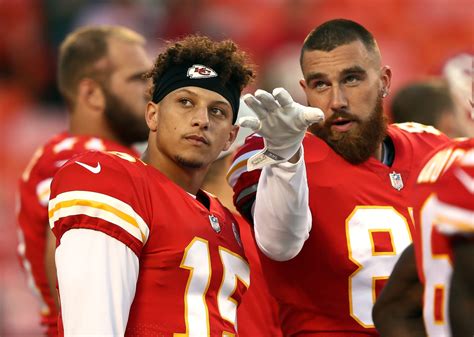 kelce and mahomes reaction